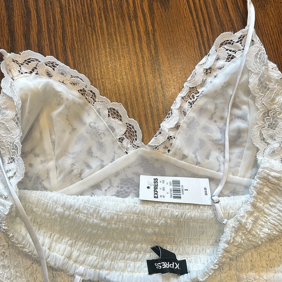 Express size small lace tank white NWT - Picture 3 of 3